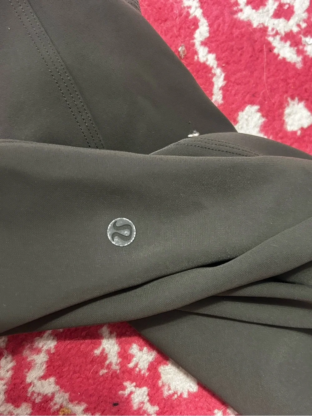 Lululemon Joggers - Picture 4 of 4